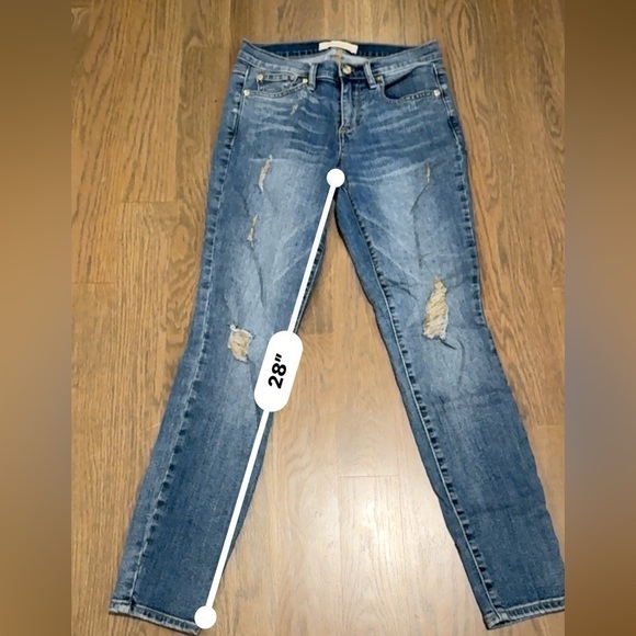 GAP Skinny Jeans, Gold accent tears ✨ size 27R. E y2k - Picture 5 of 6